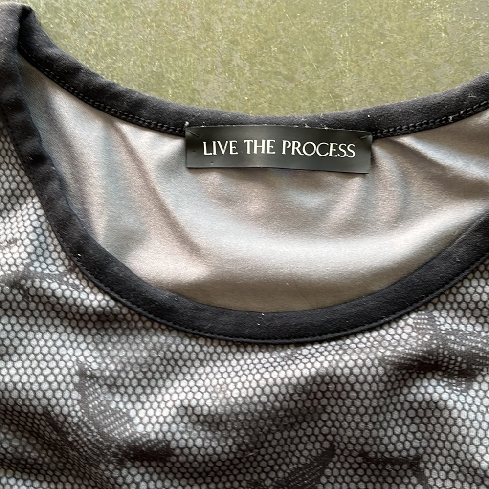 Cropped tank - Picture 3 of 6